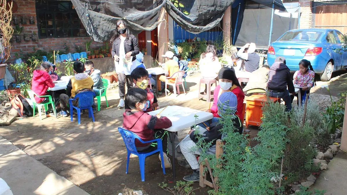 CONTRA_CORTESIA BIBLIOTECA COMUNITARIA AMBULANTE DE COMACHUEN